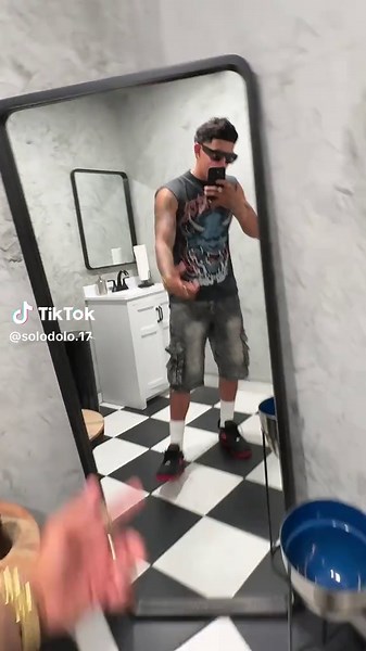 Barber Style Highlights: Female Barber OOTD