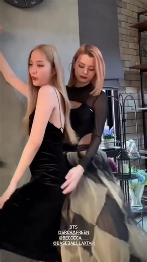 FreenBecky's Seductive Body Dance Performance