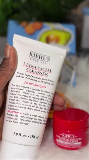 Ad| Kiehl's Daily Essentials Bundle featuring the full-size Ultra Facial Cleanser and Meltdown Recovery cream @Kiehlsuki #kiehls #skincare #lorealistaruk #DailyKiehlsRitual