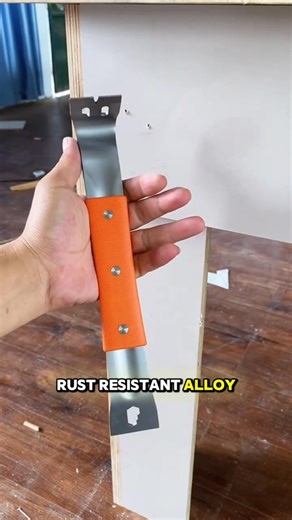 🤯 Watch this pry bar do it all! From demolition to delicate adjustments, it's surprisingly versatile. See it in action & get yours now! Link 👉 https://quickmechtools.com/products/multifunctional-pry-crowbar | Quickmechtools