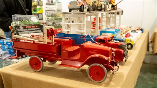 Thousands of toys fill fairground displays over weekend