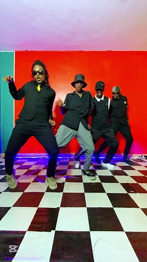 Its been a Minute😎, who remembers This Trend. #DanceRepublicAfrica #Fyp #Kanyaga