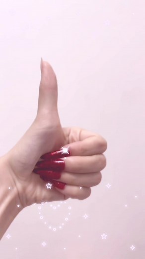 ちゅるんレッド再入荷ヤッター‼ ‼️‼️‼️️😸😸😸また売り切れる前に急げ‼️‼️‼️ #ちゅるんレッド #ハニーキス #おすすめ #地下アイドル #カラコン #地雷系女子 #ミサミサ #カラコン紹介