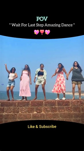 Hawa Hawa 💚| Girls Dance Performance || WhatsApp Lyrics Status #viralvideo #dance #shorts #reels #yt