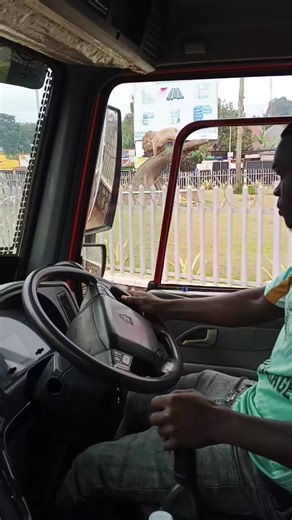 BENZ MASTER🚖🚛🚛 (@benz.master0)’s videos with original sound - ᴇɴᴛᴇʀᴛᴀɪɴᴍᴇɴᴛ ᴛᴏᴋ