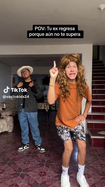 Dramatización de Pimpinela: Olvídame y Pega la Vuelta