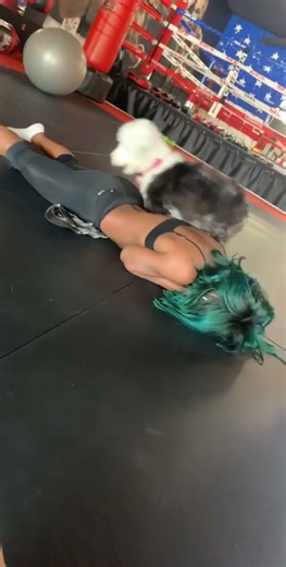 Cute gym girl aesthetic #fitness #motivation #help #gym