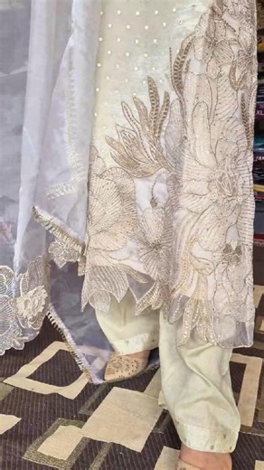 Memsaab designer off white flower cut | Memsaab