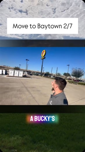 Buc-ee’s in Baytown 🦫❤️ A local classic! Part 2 takes you through one of the most iconic stops in all of Texas. Whether you’re here for brisket sandwiches, beaver nuggets, or the cleanest bathrooms in America… Baytown’s Buc-ee’s never disappoints. 😅 Thinking about relocating to Baytown or Mont Belvieu? 👇 Comment “BAYTOWN” and I’ll send you my neighborhood recommendations! #BaytownTexas #Bucess #TexasBucketList #LivingInBaytown #HoustonSuburbs #RelocatingToTexas #TexasRealtor #BaytownLocal #Ba
