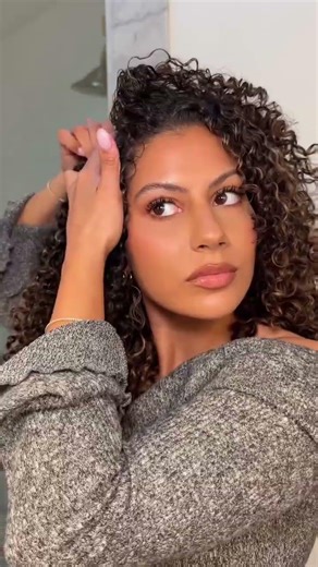 Curl Perfection. Use code “AMANDA” to save on your Curly Heaven clip-Ins. #shorts