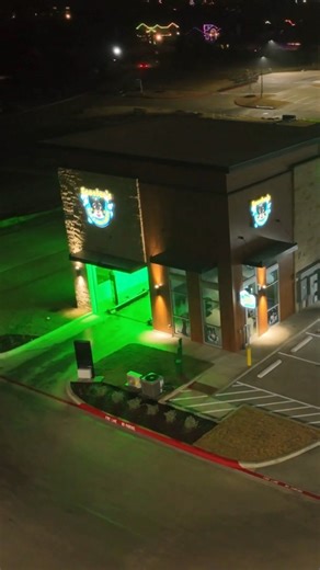 Experience the magic this holiday season at Scooter’s Car & Dog Wash! From a sparkling clean ride to a freshly pampered pup, we’ve got everything you need to keep the whole crew shining bright. Swing by and let us help you roll into the holidays feeling festive and fresh! 🎄💫 #ScootersCarAndDogWash #HolidayShine #CleanCarHappyDog #HolidayMagic #FreshForTheSeason | Scooter's Car & Dog Wash