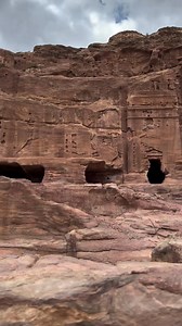 ‏Petra 360 (only some of Petra) #petrareels #360 #traveltheworld #tweezledinky #travelblogger #travelling #jordan | Petra,Jordan: A Wonder of the World