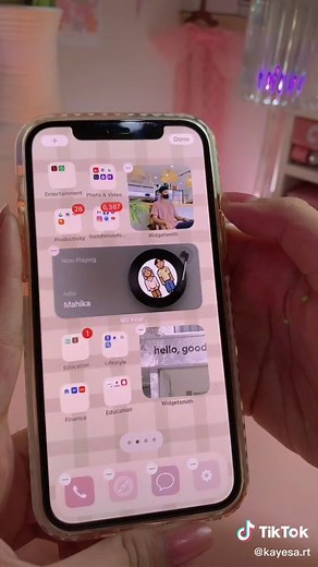 ✨ this is your sign to give your phone a makeover ✨ app: MD Vinyl #mdvinyl #iphone #minivlog #fyp #foryou #widget #studygram #homescreen #wallpaper #spotify #iphonewidget #tiktokviral #viral #studentok #studytips #desk #desksetup #desktop #wfhsetup