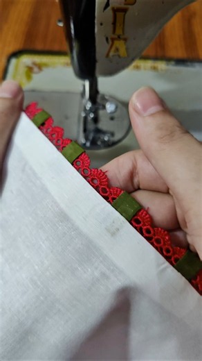 Beautiful sleeve design to add a stylish touch to your outfit #SleeveDesign #SewingIdeas #DIYFashion