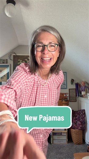 Cute Pink Gingham Pajamas for Mother's Day