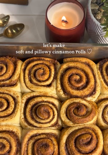 soft, pillowy cinnamon rolls just for you 🧈⋆𓂃 recipe: - 1 cup milk - 1/4 cup sugar (55g) - 1 tbsp yeast - 2 eggs - 1 tsp vanilla extract - 4 cups flour (532g) - 1 tsp salt - 4 tbsp softened butter Filling: - 1 stick soft butter - 1 cup brown sugar - 1/4 cup granulated sugar - 2 tbsp cinnamon Cream cheese icing: - 8 oz cream cheese, soft - 1 stick butter, soft - 1 cup powdered sugar - 1 tsp vanilla extract #butterwithwafa #cinnamonrolls #cozybaking #homebaking #comfortfood
