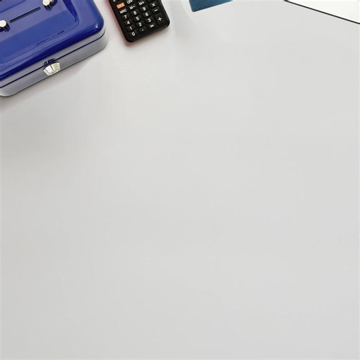 High returns? Urgent deadlines? Upfront fees? 🚩 If it sounds too good to be true, it probably is. Learn how to spot and stop finance scams with our Scam Busters Toolkit. For more information, visit the link below: https://www.meta.com/safety/scam-prevention/ | Meta