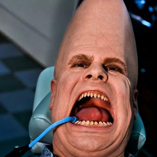 Alien Dental Checkup Goes Horribly Wrong! 👽🦷