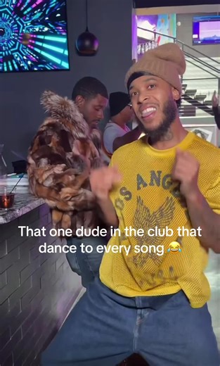Engaging Club Dance Moments That Amuse Everyone