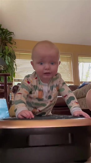 Gunung semeru meletus lagi pada sore hari ini rabu tanggal 19-11-2025 pukul - 16:00 wib #gunungsemerulumajang #gunungsemerumeletus #fyp #usa