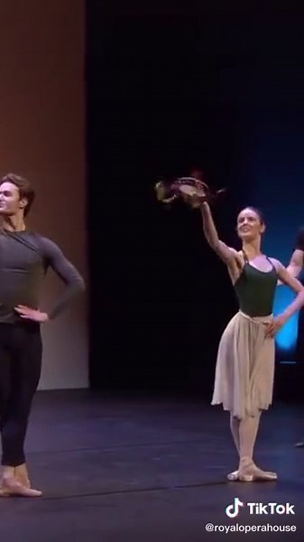 Enchanting Neapolitan Dance Rehearsal from Swan Lake