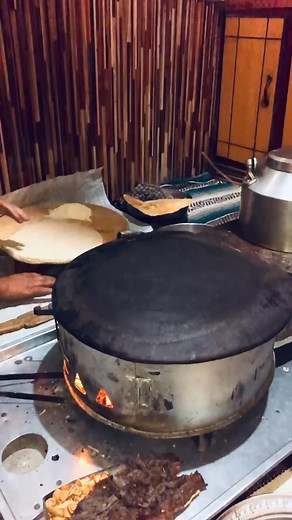Making of traditional Chitrali Roti Called #Khesta_Shapik | Chitral Guide