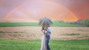 20 Long Distance Relationship Quotes To Help Close the Distance