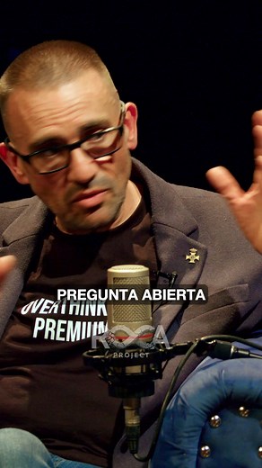 128K views · 3.9K reactions | No todos los héroes llevan capa... | Episodio 67 de Roca Project: "EX AGENTE DE ÉLITE: Cómo Leer Personas y Detectar La Verdad" ► EPISODIO NUEVO CADA MIÉRCOLES A LAS 19:30 HORAS. #RocaProject #podcastclips #CarlosRoca #cienciasdelcomportamiento #lenguajecorporal | Carlos Roca | Facebook