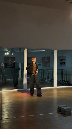 Understanding the Role of Emperor in Art