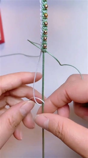 3.9K views · 46 reactions | Cakes Decorating for Beginners Ways to Decorate Cakes without Fancy Tools #cake #decoration #beginners | Bracelet Tutorials | Facebook