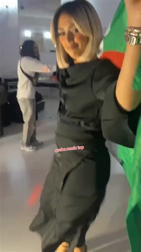 Vidéos de 🥇 Gasba Chaoui Remix Top 💃 (@gasba.chaoui.remix.dance) avec son original - ⚜️𝙎𝙆𝙄𝙆𝘿𝙄21⚜️