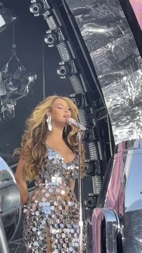 3 years ago today, Beyoncé for the Renaissance World Tour in Paris 🩶 #beyonce #beyhive #renaissancetour