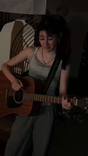 I have a broken string too so pls don’t hate if it sounds bad #fyp