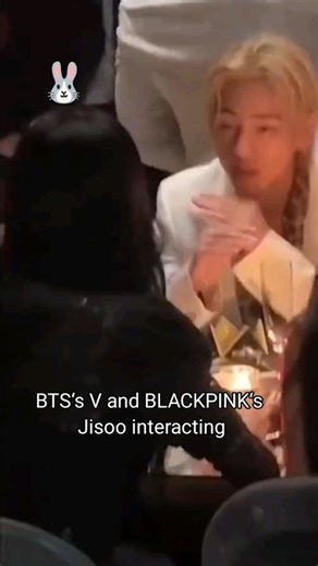 Jisoo and V cute interaction went viral ☺☺