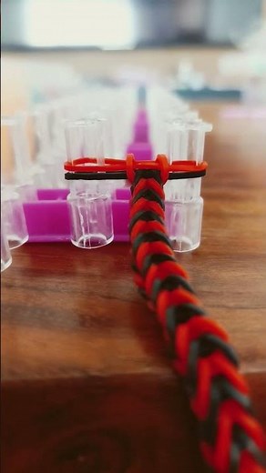 Fishtail tutorial rainbow loom