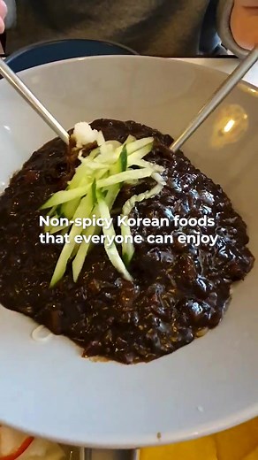 This list of non spicy Korean dishes is perfect for you! ☺️ #korea #traveltosouthkorea #koreanfood | gogohanguk.com - Live and Study in Korea
