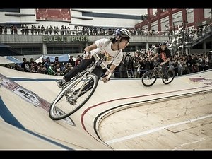 Fixed gear cycling race in South Korea