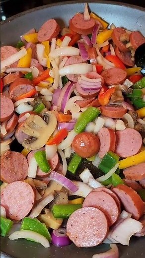 Quick Weeknight Dinner Idea: Kielbasa and Peppers