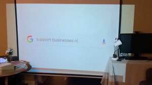 Watch Wireless casting, easy focus adjustments, and quick connect! on Amazon Live