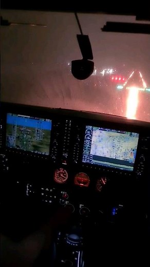❗Approaching MINIMUMS - IFR Cessna 182T❗Cockpit night approach to MINIMUMS at Augsburg 👈