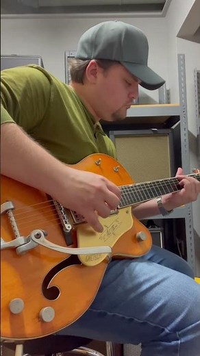 Playing a 1958 Gretsch 6120 that Belonged to Steve Wariner at Gruhn Guitars in Nashville