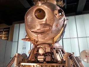 Russian Manned Moon Lander