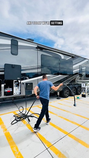 194K views · 1.8K reactions | Setting up our camper to sleep in a parking lot 浪 but having all the comforts of home no matter where we travel #camperlife #camping #rvtravel #travellife #dayinthelife #rvlife | Livin' That Fun Life | Facebook