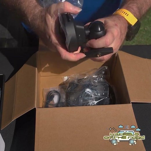 Garmin Tread Overland Edition Manual - Getting Started 2 - Mounting & Charging 1 #shorts#shortsvideo