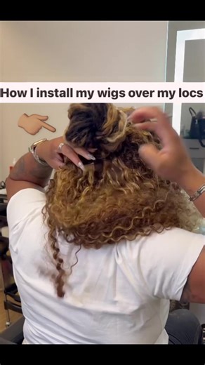 This is the secret of How I install my wig over my locs over flat twists on my locs. Curly Loc extensions available at @dominionlocs 8-month loc extensions journey… But I didn’t give up my wigs. Through horizontal cut in the back of the wig comes my loose locs My curly loc tips blend in nicely plus added volume from the locs This is a more comfortable method than packing my locs… Once installed, it will be a flat finish at top of head . . . . . . . . . . . . . #goddesslocextensions #locsarebeaut