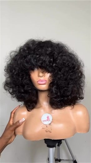 This is the true meaning of a Elegant Fringe Hair! 朗 The everyday wig & Zero maintenance.殺 | Instylewig_ | Facebook