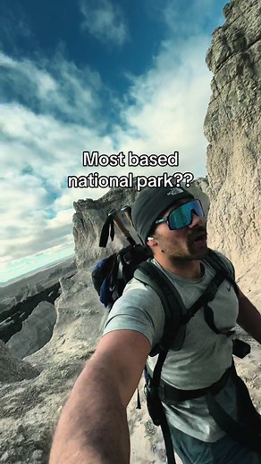 Badlands National Park most based park because of this? #badlands #nationalpark #hiking #trailrunning #based