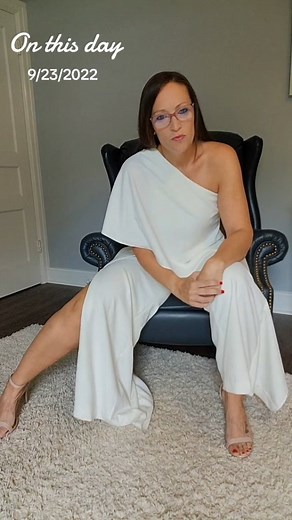 ThinJen | Throwback to one of my fav transitions and outfits | Instagram