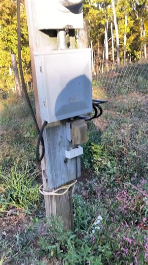 Replacing & Relocating 100 amp temporary service with 200 amp service. #jacksoncountyelectric #electrical #electrician #homeimprovement #ripleywv #ravenswoodwv #jacksoncountywv | Jackson County Electric