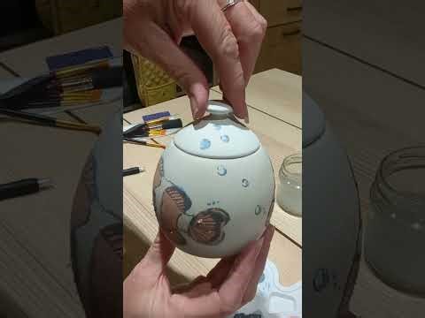 How to paint a Clown Fish Pot (Part 2:Completion)